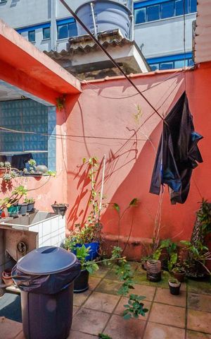 Casa à venda com 189m², 3 quartos e 3 vagas Casa à venda com 189m², 3 quartos e 3 vagasÁrea de serviço