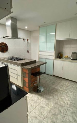 Casa para alugar com 75m², 2 quartos e 2 vagas