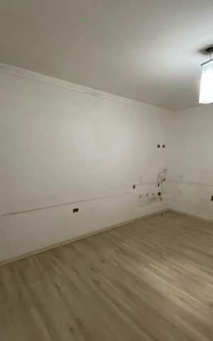 Casa para alugar com 75m², 2 quartos e 2 vagas
