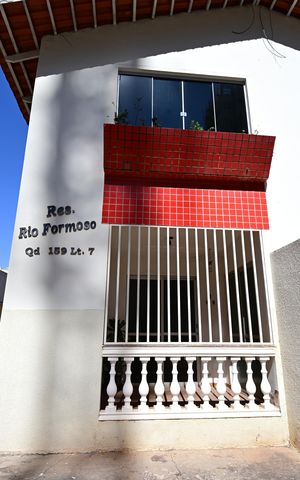 Casa de condomínio à venda com 247m², 5 quartos e 2 vagas