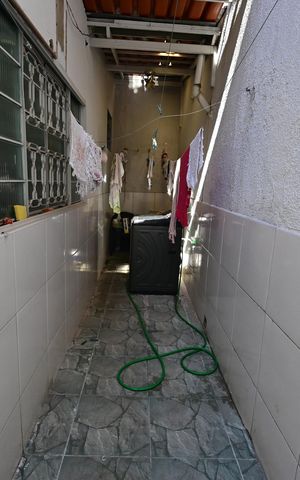 Casa de condomínio à venda com 247m², 5 quartos e 2 vagas