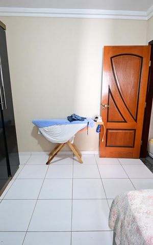 Casa de condomínio à venda com 247m², 5 quartos e 2 vagas