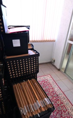 Casa de condomínio à venda com 247m², 5 quartos e 2 vagas