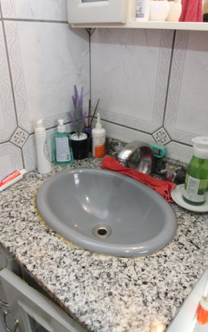 Casa à venda com 180m², 2 quartos e 1 vagaBanheiro 1
