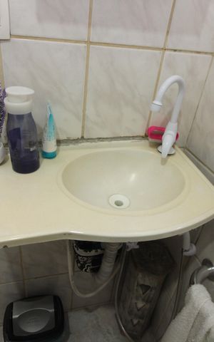 Casa à venda com 180m², 2 quartos e 1 vagaBanheiro 2