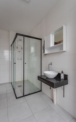 Apartamento para alugar com 44m², 1 quarto e 1 vaga Apartamento para alugar com 44m², 1 quarto e 1 vagaBanheiro