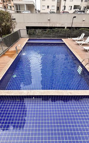 Apartamento à venda com 49m², 2 quartos e 1 vaga Apartamento à venda com 49m², 2 quartos e 1 vagaÁrea comum - Piscina