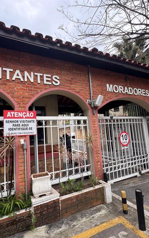 Apartamento para alugar com 72m², 3 quartos e 3 vagas Apartamento para alugar com 72m², 3 quartos e 3 vagasFachada e portaria