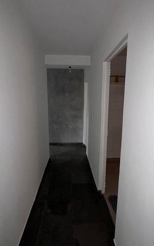Apartamento para alugar com 72m², 3 quartos e 3 vagas Apartamento para alugar com 72m², 3 quartos e 3 vagasCorredor