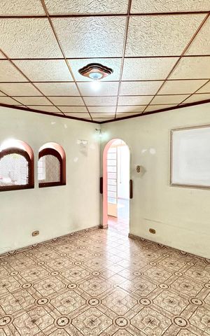 Casa para alugar com 80m², 1 quarto e 1 vaga Casa para alugar com 80m², 1 quarto e 1 vagaSala