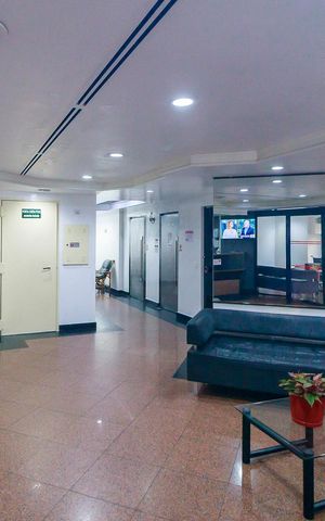 Apartamento à venda com 36m², 1 quarto e 1 vaga Apartamento à venda com 36m², 1 quarto e 1 vagaHall Social