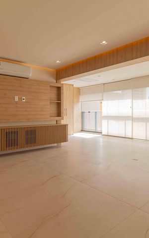 Apartamento à venda com 146m², 3 quartos e 2 vagas Apartamento à venda com 146m², 3 quartos e 2 vagasSala