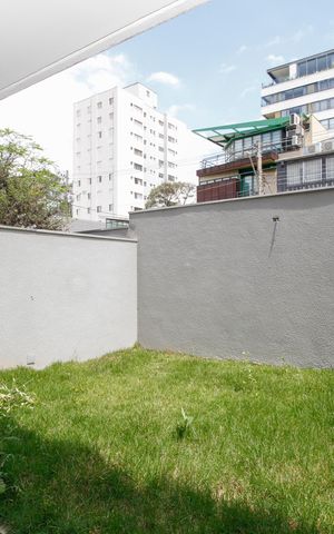 Casa à venda com 225m², 3 quartos e 2 vagas Casa à venda com 225m², 3 quartos e 2 vagasGaragem e Área Externa