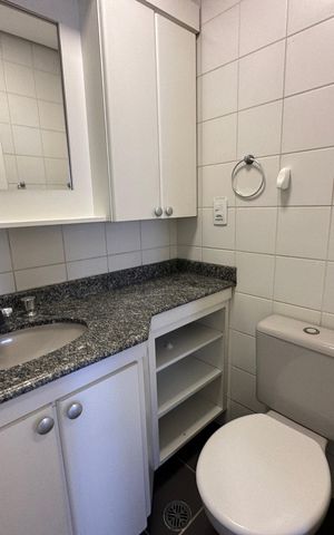 Apartamento para alugar com 84m², 3 quartos e 2 vagas Apartamento para alugar com 84m², 3 quartos e 2 vagasBanheiro Social