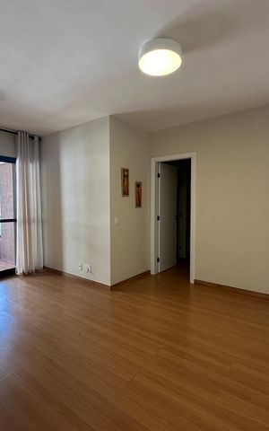 Apartamento para alugar com 84m², 3 quartos e 2 vagas Apartamento para alugar com 84m², 3 quartos e 2 vagasSala