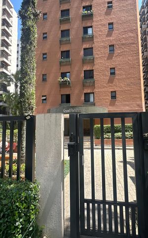 Apartamento para alugar com 84m², 3 quartos e 2 vagas Apartamento para alugar com 84m², 3 quartos e 2 vagasFachada e portaria