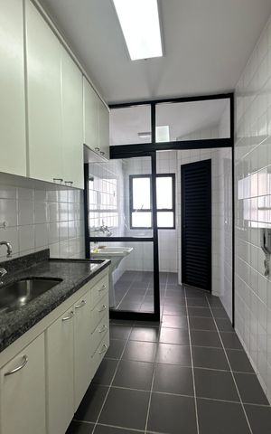 Apartamento para alugar com 84m², 3 quartos e 2 vagas Apartamento para alugar com 84m², 3 quartos e 2 vagasCozinha