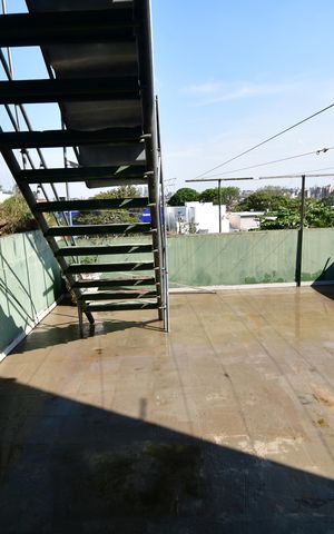 Casa para alugar com 900m², 4 quartos e sem vagaÁrea de Serviço