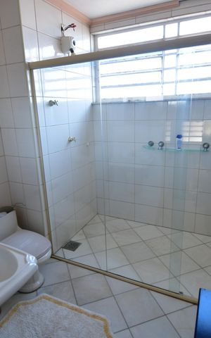 Casa para alugar com 900m², 4 quartos e sem vagaBanheiro Suíte