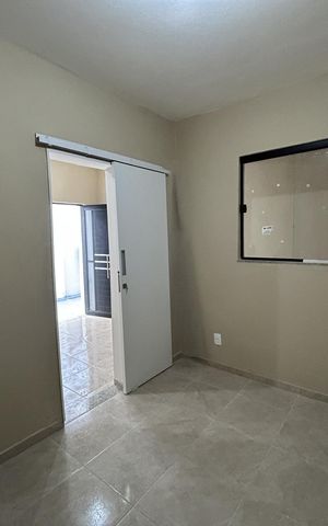 Casa para alugar com 35m², 1 quarto e sem vagaQuarto
