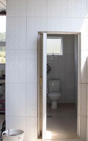 Casa à venda com 135m², 6 quartos e 2 vagasCobertura