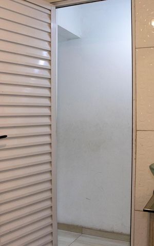 Casa à venda com 135m², 6 quartos e 2 vagasBanheiro 2