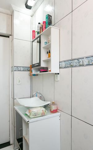 Apartamento para alugar com 50m², 2 quartos e sem vaga Apartamento para alugar com 50m², 2 quartos e sem vagaBanheiro