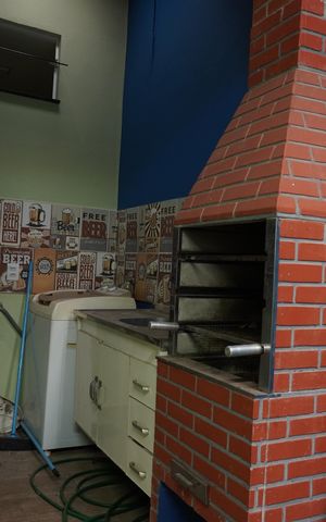 Casa para alugar com 90m², 2 quartos e 1 vagaGaragem - Churrasqueira