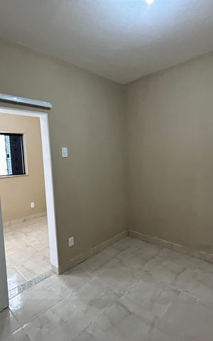 Casa para alugar com 35m², 1 quarto e sem vagaQuarto