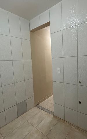Casa para alugar com 35m², 1 quarto e sem vagaCozinha e Área de Serviço