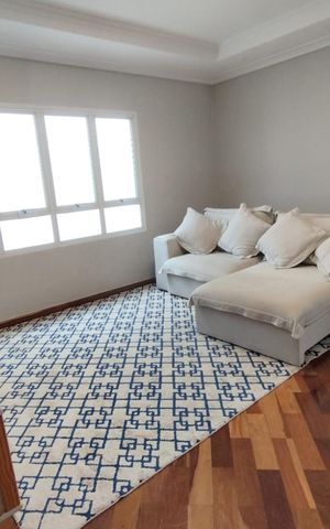 Casa para alugar com 271m², 3 quartos e 4 vagas Casa para alugar com 271m², 3 quartos e 4 vagasSala 2