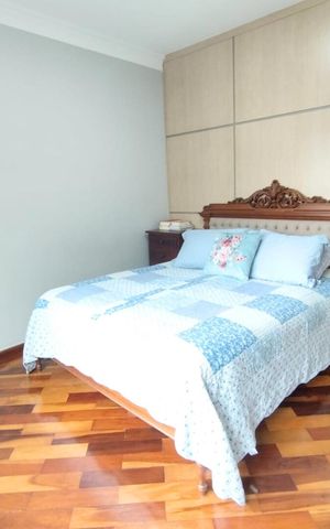 Casa para alugar com 271m², 3 quartos e 4 vagas Casa para alugar com 271m², 3 quartos e 4 vagasSuíte