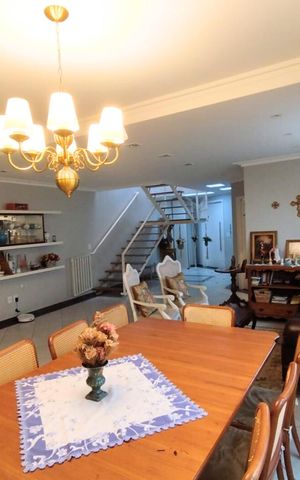 Casa para alugar com 271m², 3 quartos e 4 vagas Casa para alugar com 271m², 3 quartos e 4 vagasSala