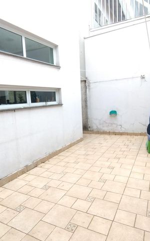 Casa para alugar com 271m², 3 quartos e 4 vagas Casa para alugar com 271m², 3 quartos e 4 vagasÁrea externa