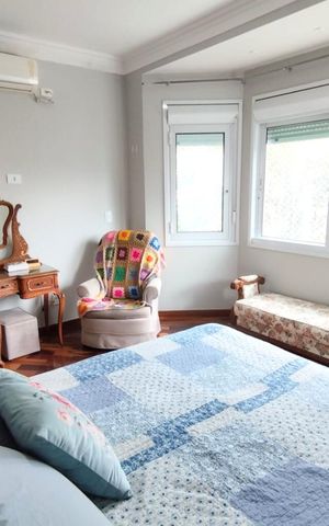 Casa para alugar com 271m², 3 quartos e 4 vagas Casa para alugar com 271m², 3 quartos e 4 vagasSuíte