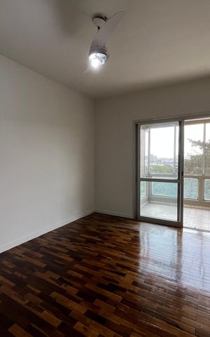 Apartamento para alugar com 102m², 2 quartos e 1 vaga