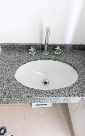 Studio à venda com 29m², 1 quarto e sem vaga Studio à venda com 29m², 1 quarto e sem vagaBanheiro