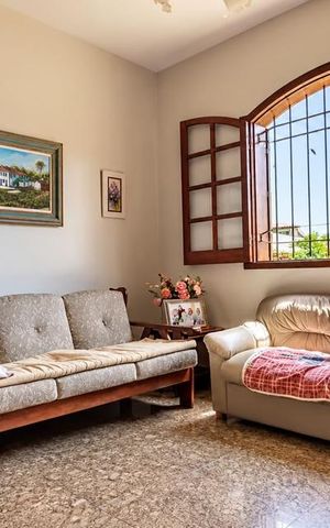 Casa para alugar com 386m², 3 quartos e 15 vagas Casa para alugar com 386m², 3 quartos e 15 vagasSala