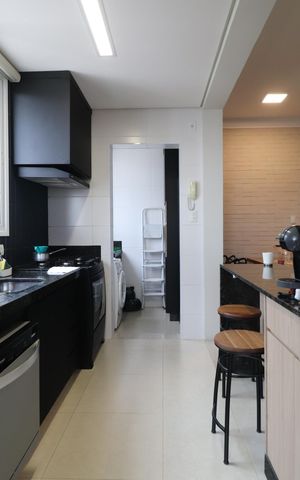 Apartamento para alugar com 77m², 2 quartos e 2 vagasCozinha