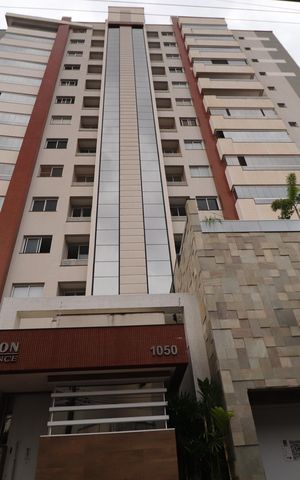 Apartamento para alugar com 77m², 2 quartos e 2 vagasFachada