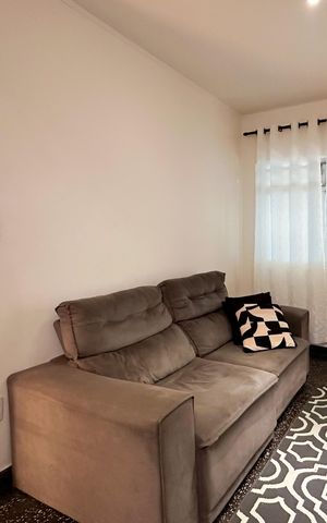 Casa à venda com 116m², 2 quartos e 2 vagas Casa à venda com 116m², 2 quartos e 2 vagasSala