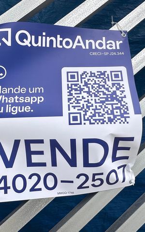 Casa à venda com 116m², 2 quartos e 2 vagas Casa à venda com 116m², 2 quartos e 2 vagasPlaca
