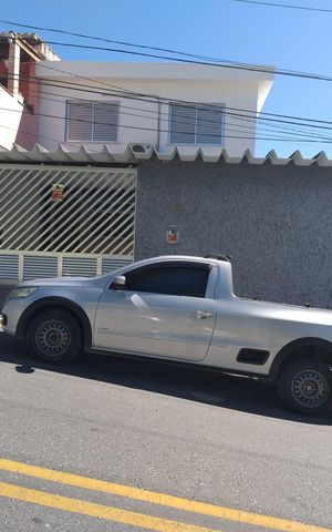 Casa à venda com 116m², 2 quartos e 2 vagas Casa à venda com 116m², 2 quartos e 2 vagasFachada