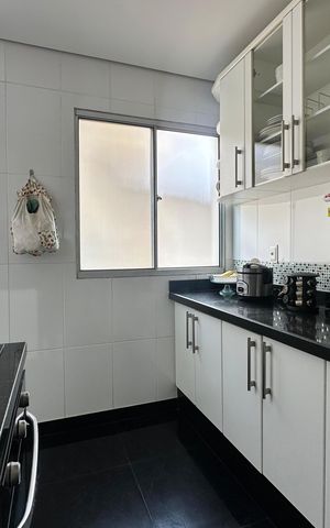 Apartamento à venda com 148m², 3 quartos e 2 vagas Apartamento à venda com 148m², 3 quartos e 2 vagasCozinha