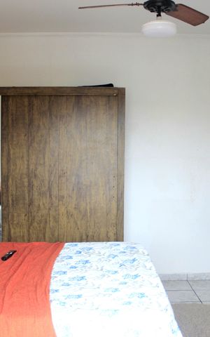 Casa à venda com 200m², 3 quartos e 2 vagasSuíte