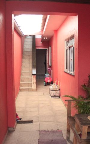 Casa à venda com 200m², 3 quartos e 2 vagasQuintal