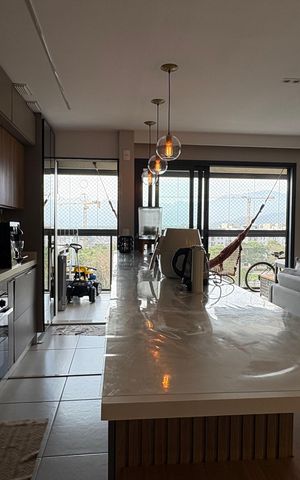 Apartamento à venda com 82m², 2 quartos e 1 vaga