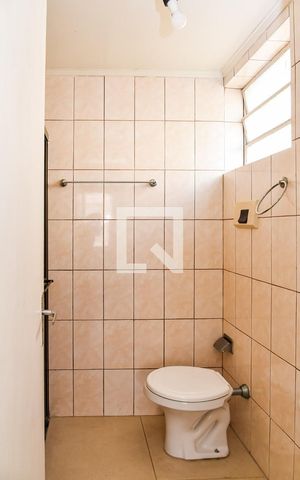 Apartamento à venda com 31m², 1 quarto e sem vaga Apartamento à venda com 31m², 1 quarto e sem vagaBanheiro