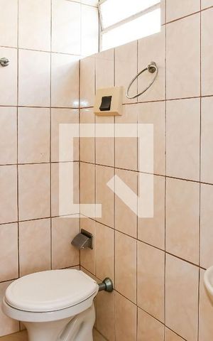 Apartamento à venda com 31m², 1 quarto e sem vaga Apartamento à venda com 31m², 1 quarto e sem vagaBanheiro