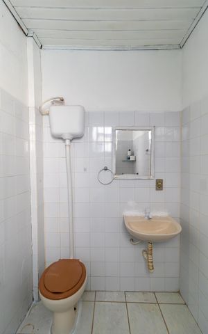 Casa para alugar com 154m², 4 quartos e 1 vaga Casa para alugar com 154m², 4 quartos e 1 vagaBanheiro da Suíte 02